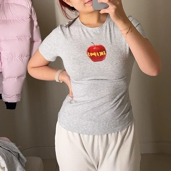 SKIMS NYC Limited Edition: Heather Gray Tee with Red Apple Design - Picture 1 of 1